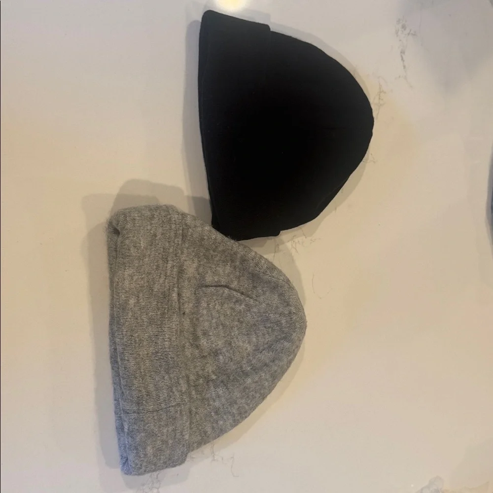 (2) Adidas Black and‎ Gray Beanie Duo - Picture 4 of 4